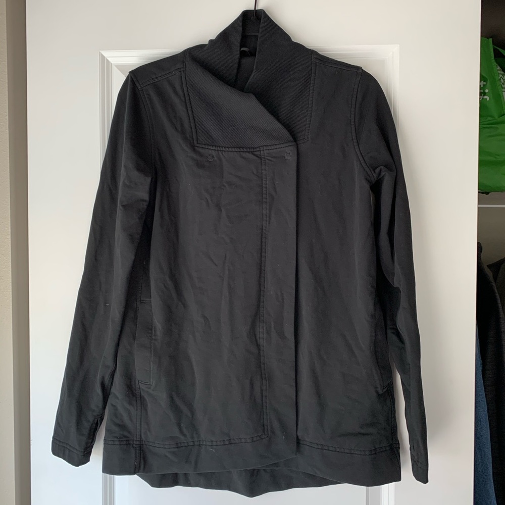 Lululemon jacket